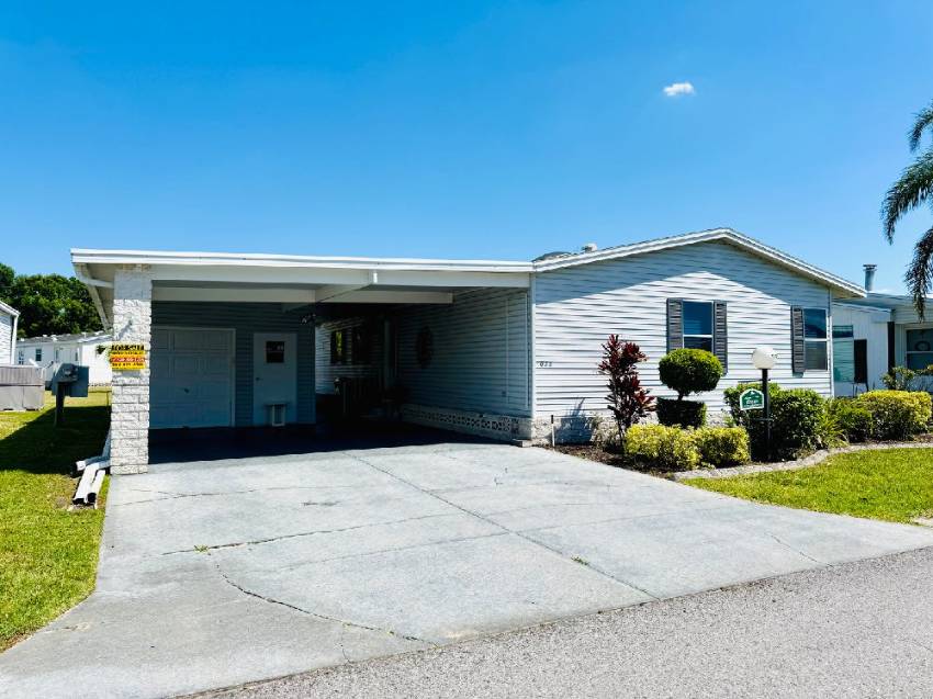 1345 Champion Drive a Lakeland, FL Mobile or Manufactured Home for Sale